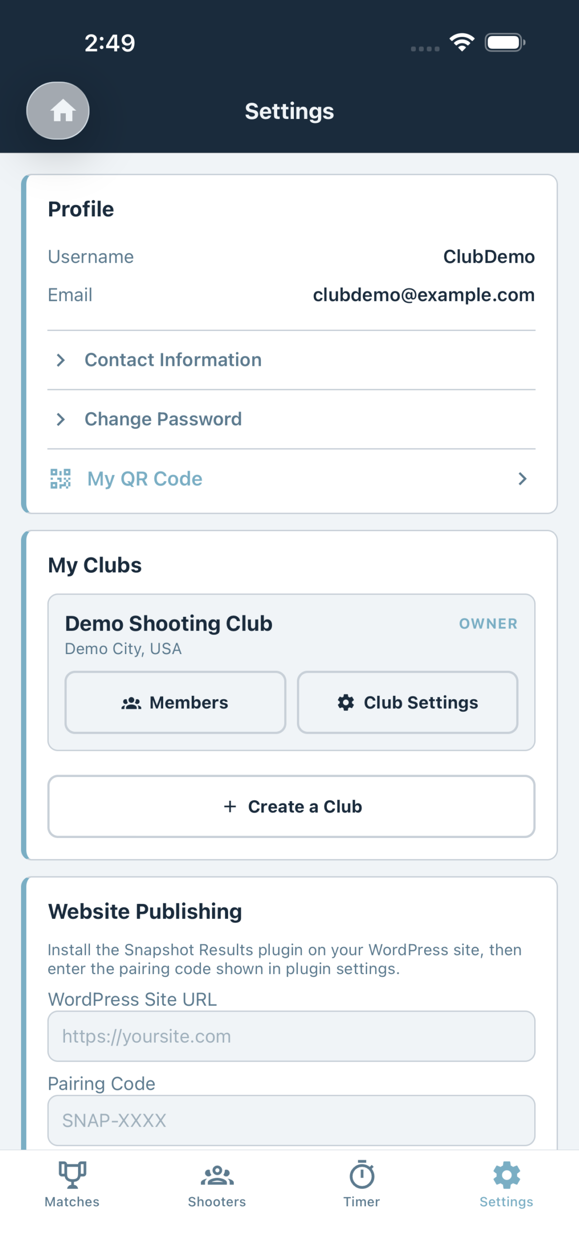 Settings screen with profile, My QR Code, clubs, and WordPress pairing